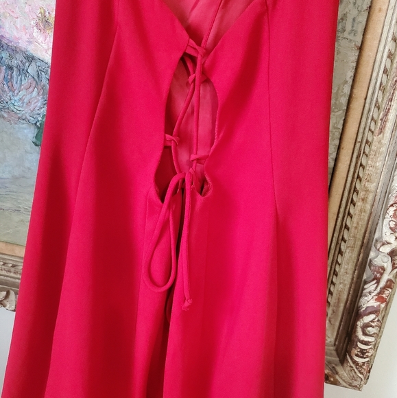 Red scoop neck Lace Up Back Maxi Dress - Picture 2 of 7
